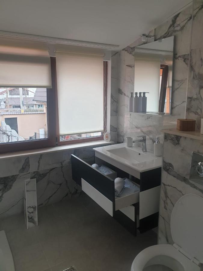 Lucky Residence Astra 1 布拉索夫 外观 照片
